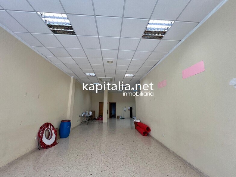 Local commercial dans Ontinyent, Valencia à louer - Photo intérieure – Image 2 sur 6