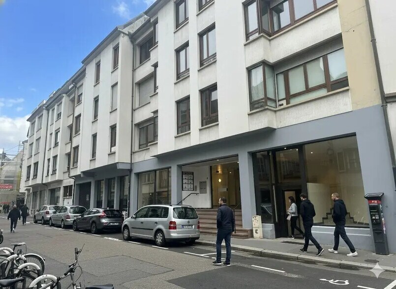 Bureau dans Strasbourg à louer - Photo de l’immeuble – Image 2 sur 12