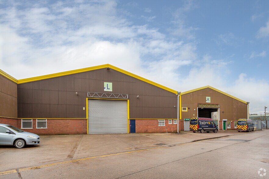 Atherstone St, Tamworth à louer - Photo de l’immeuble – Image 2 sur 22