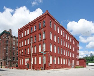 Plus de détails pour 1317 W 13th Ter, Kansas City, MO - Bureau à louer