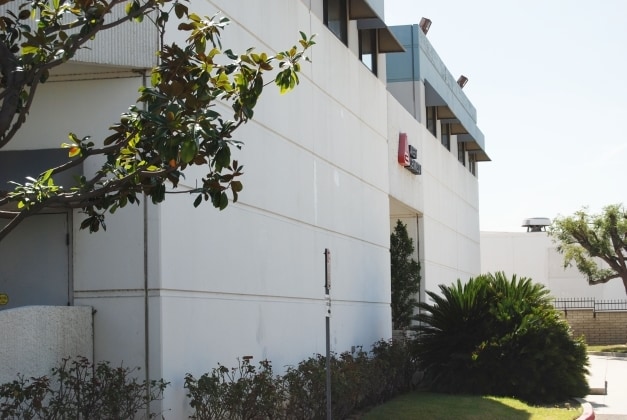 708 N Vincent Ave, Covina, CA à louer - Photo de l’immeuble – Image 2 sur 25