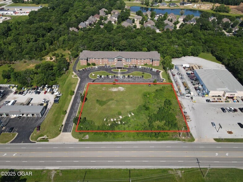 1310 N Rangeline, Joplin, MO à vendre - Photo de l’immeuble – Image 2 sur 7