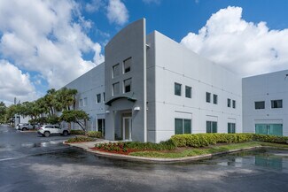 Plus de détails pour 6701 NW 7th St, Miami, FL - Industriel/Logistique à louer