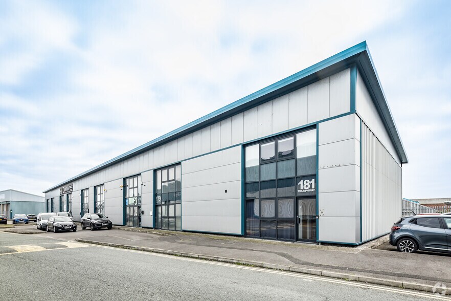 181 Triumph Way, Liverpool à louer - Photo de l’immeuble – Image 3 sur 5