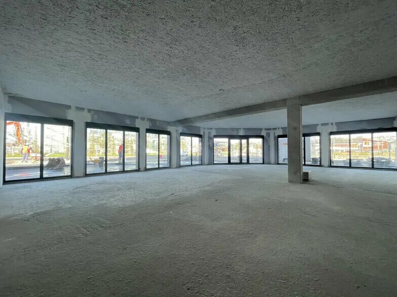 Bureau dans Le Havre à louer - Photo de l’immeuble – Image 1 sur 2