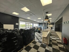 Local d'activités dans Toulouse à vendre Photo intérieure– Image 2 sur 19