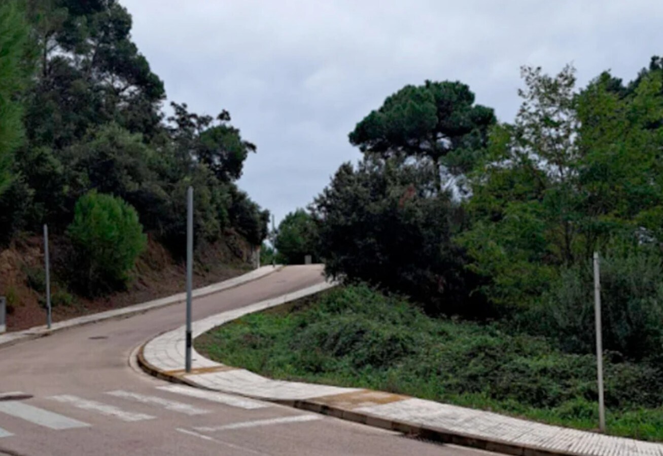 Terrain dans Santa Susanna, Barcelona à vendre Photo de l’immeuble– Image 1 sur 2