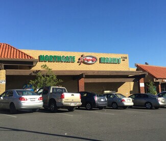 Plus de détails pour 1328-1418 S Mission Rd, Fallbrook, CA - Local commercial à louer