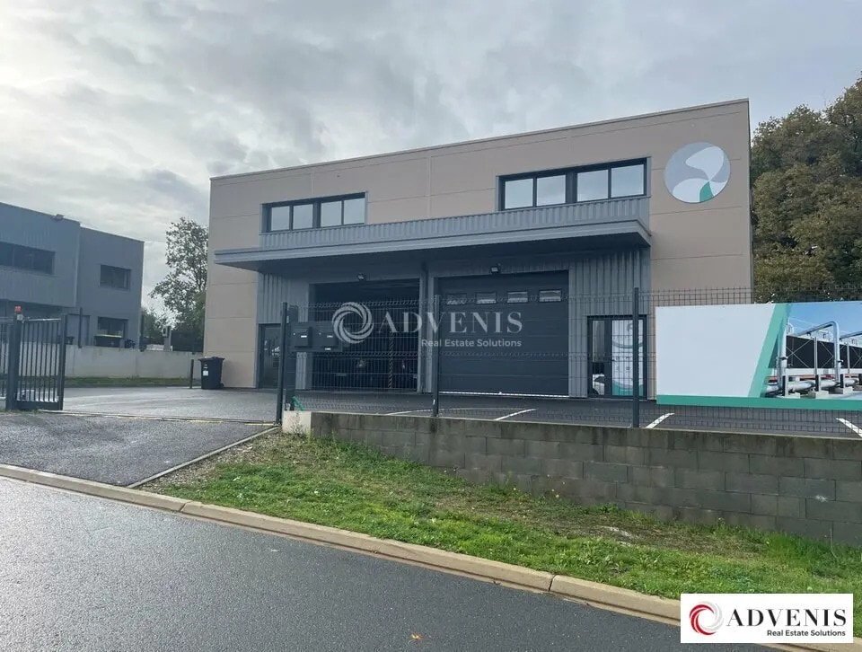 Local d’activités dans Pompignac à louer Photo de l’immeuble– Image 1 sur 7