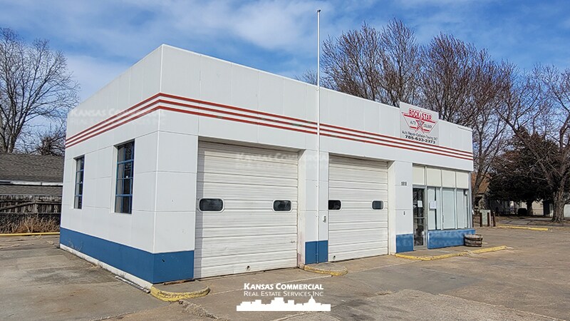 1818 NE Seward Ave, Topeka, KS à louer - Photo de l’immeuble – Image 3 sur 3