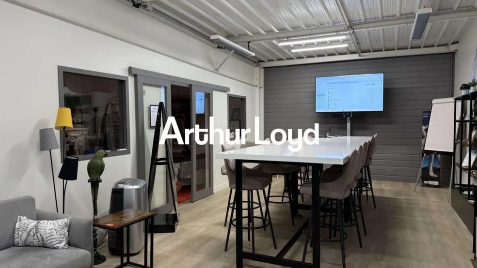 Bureau dans Mondeville à louer - Photo intérieure – Image 2 sur 2