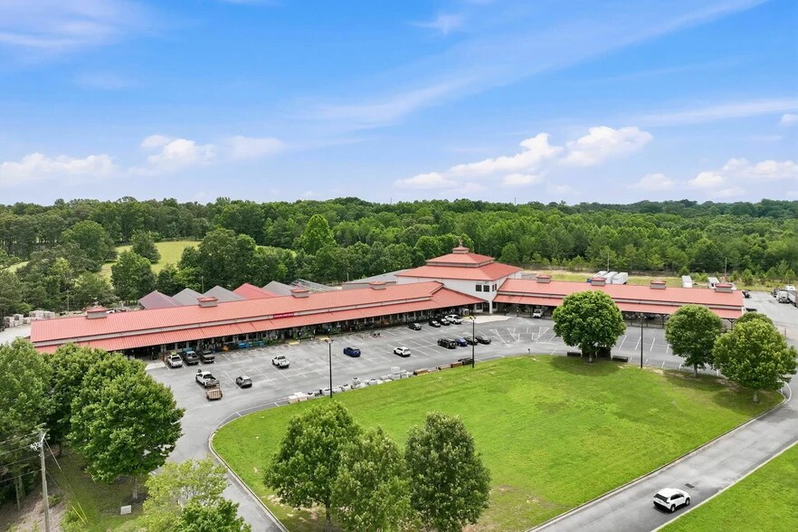4336 Cornelia Hwy, Lula, GA à louer - Photo de l’immeuble – Image 1 sur 26