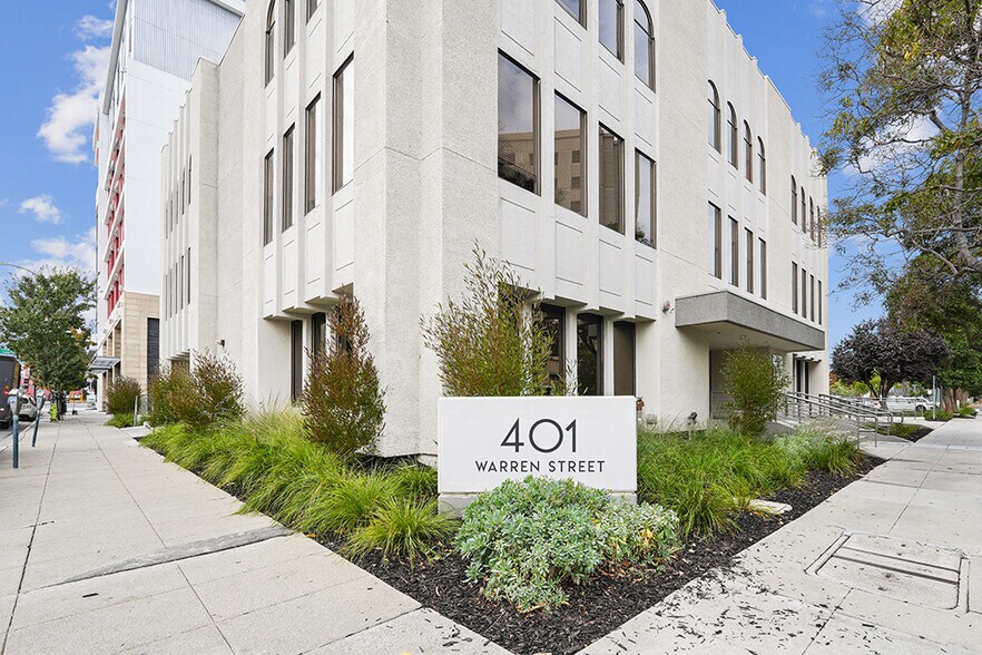 401 Warren St, Redwood City, CA à louer - Photo principale – Image 1 sur 12