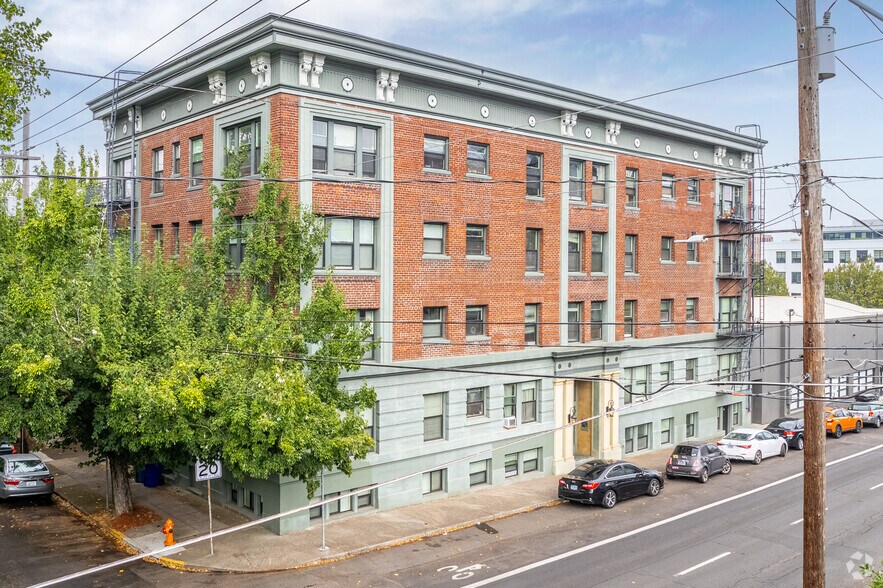 1631 NW Everett St, Portland, OR à vendre - Photo principale – Image 1 sur 1