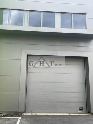 Plus de détails pour Industriel/Logistique à louer