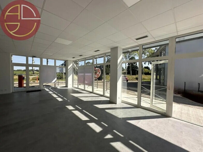 Local commercial dans Montech à vendre - Photo intérieure – Image 2 sur 5