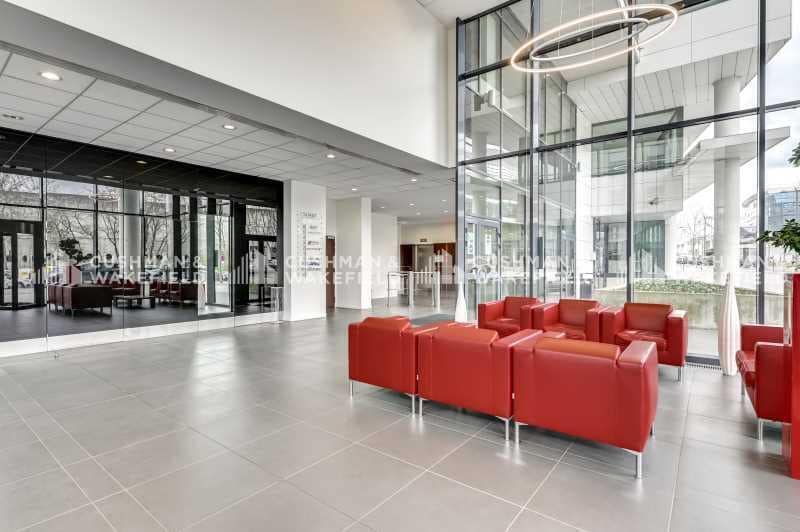 23 Avenue Carnot, Massy à louer - Hall d’entrée – Image 2 sur 16