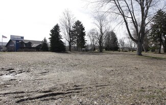 Plus de détails pour 2509 W Washington St, West Bend, WI - Terrain à vendre