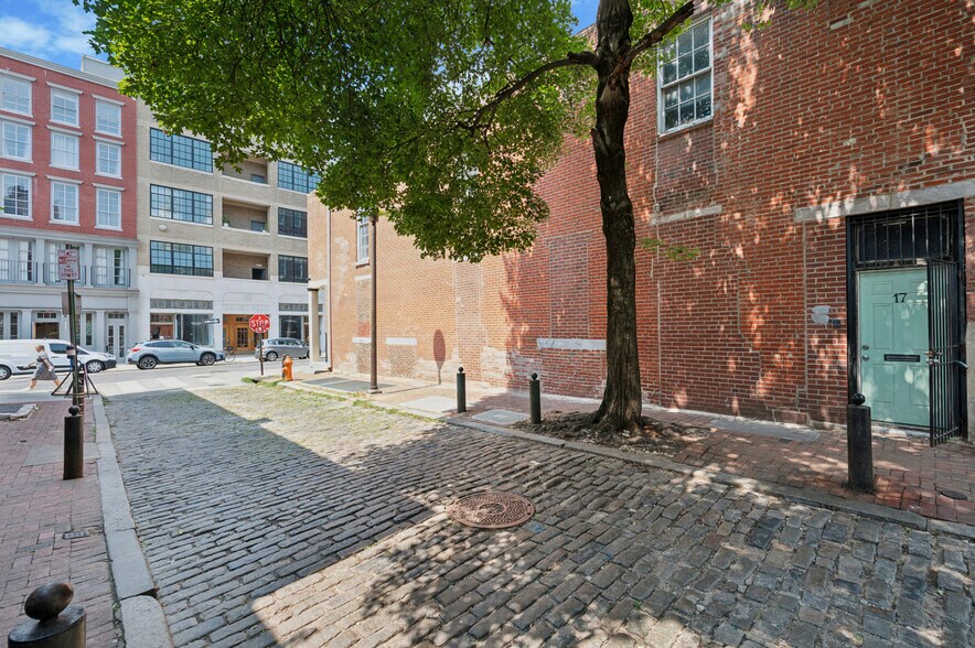 17 N 3rd St, Philadelphia, PA à vendre - Photo de l’immeuble – Image 2 sur 25