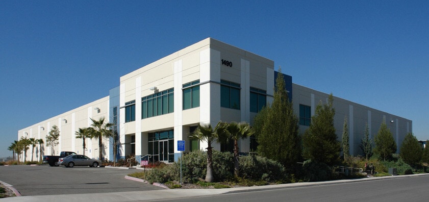 1490 Air Wing Rd, San Diego, CA à louer - Photo de l’immeuble – Image 2 sur 3