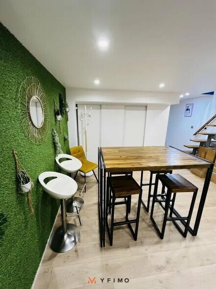 Bureau dans Poissy à louer - Photo de l’immeuble – Image 3 sur 8