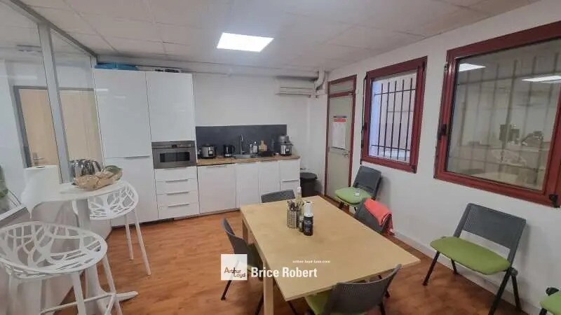 Bureau dans Dardilly à vendre - Photo intérieure – Image 3 sur 11