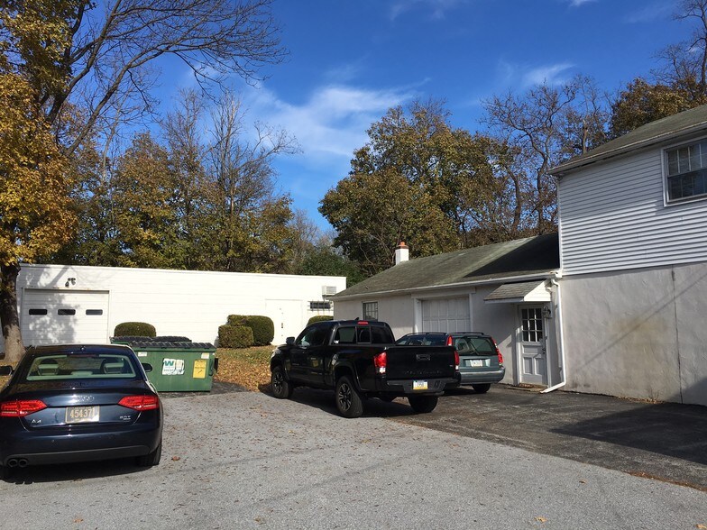 1101 E Lancaster Ave, Downingtown, PA à louer - Photo de l’immeuble – Image 2 sur 14