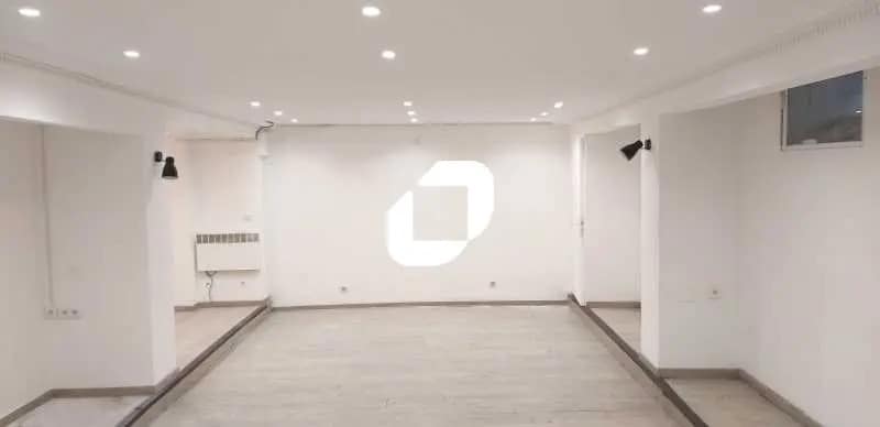 Bureau dans Villejuif à louer - Photo intérieure – Image 3 sur 13