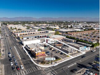 Plus de détails pour 7610 Sepulveda Blvd & 15243 Saticoy St., Van Nuys, CA - Terrain à louer