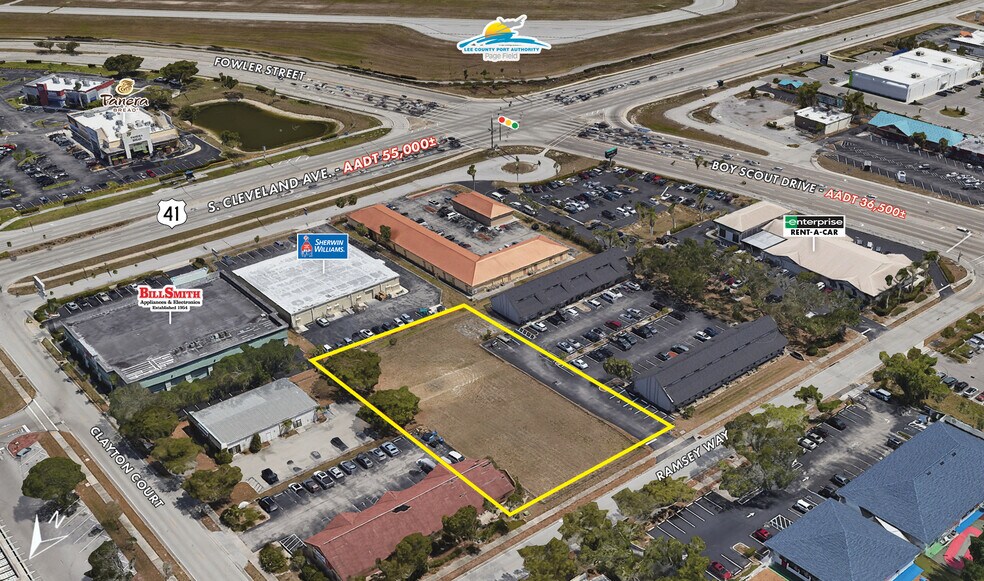 5225 Ramsey Way, Fort Myers, FL à vendre - Aérien – Image 1 sur 7