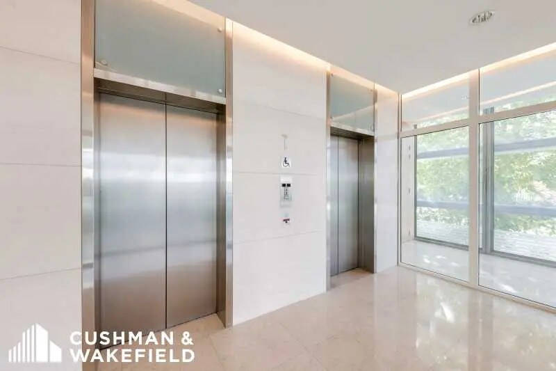 42 Rue D'Arcueil, Rungis à louer - Photo de l’immeuble – Image 3 sur 11
