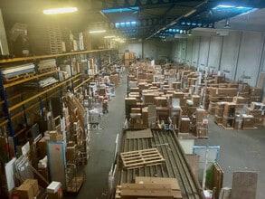 Industriel/Logistique dans Wissous à louer Photo intérieure– Image 2 sur 5