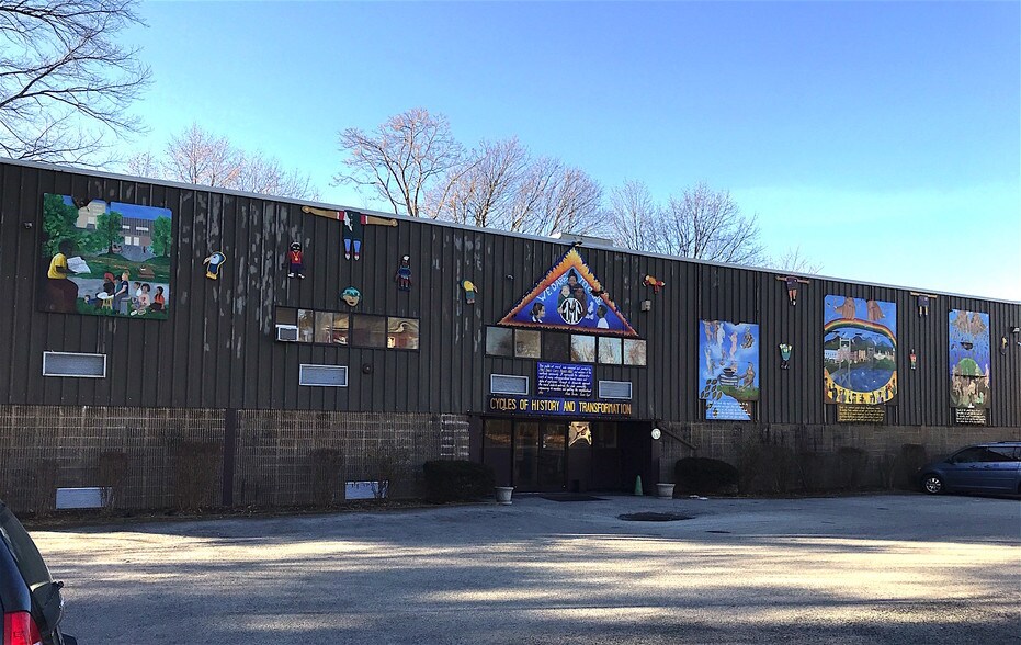 69 Catharine St, Poughkeepsie, NY à vendre - Photo de l’immeuble – Image 1 sur 21