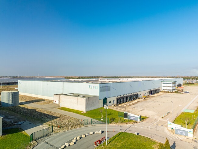 Plus de détails pour Avenue Ferdinand Magellan, Miramas - Industriel/Logistique à louer