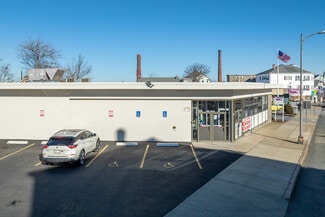 Plus de détails pour 1533 S Main St, Fall River, MA - Bureau/Local commercial à louer