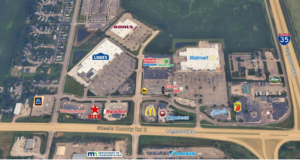 1045 W Frontage Rd, Owatonna, MN à louer - Photo de l’immeuble – Image 2 sur 2