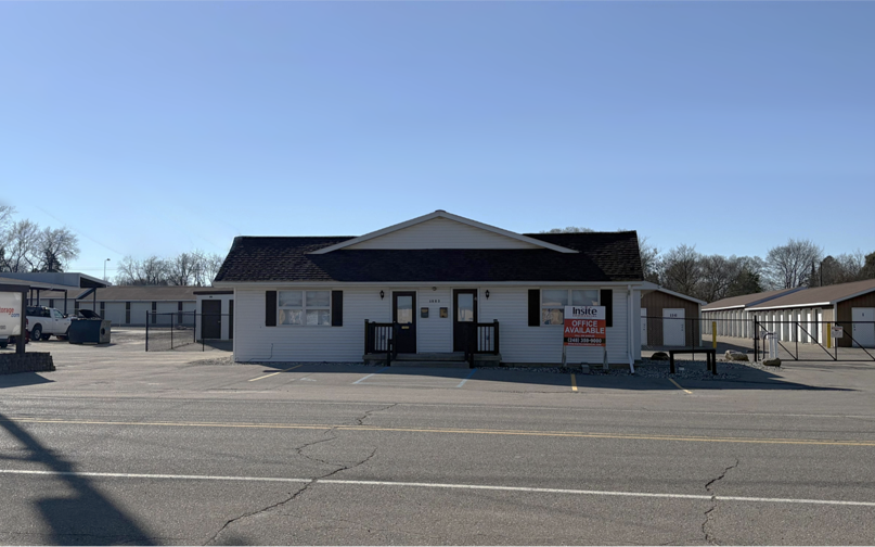 1003 N Saginaw St, Durand, MI à louer Photo de l’immeuble– Image 1 sur 6