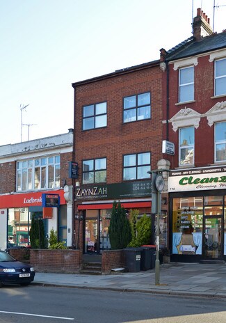 Plus de détails pour 148 Colney Hatch Ln, Londres - Local commercial à louer
