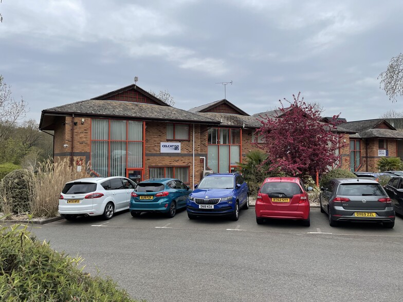 Torwood Clos, Coventry à vendre - Photo de l’immeuble – Image 2 sur 9