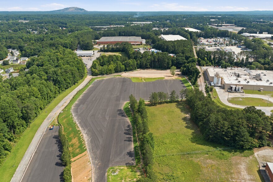 6520 Marbut Rd, Lithonia, GA à louer - Photo de l’immeuble – Image 2 sur 17