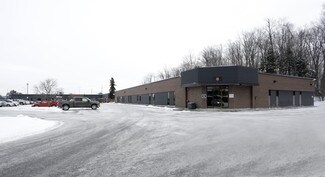 Plus de détails pour 8-10 Hearst Way, Ottawa, ON - Bureau/Local commercial à louer