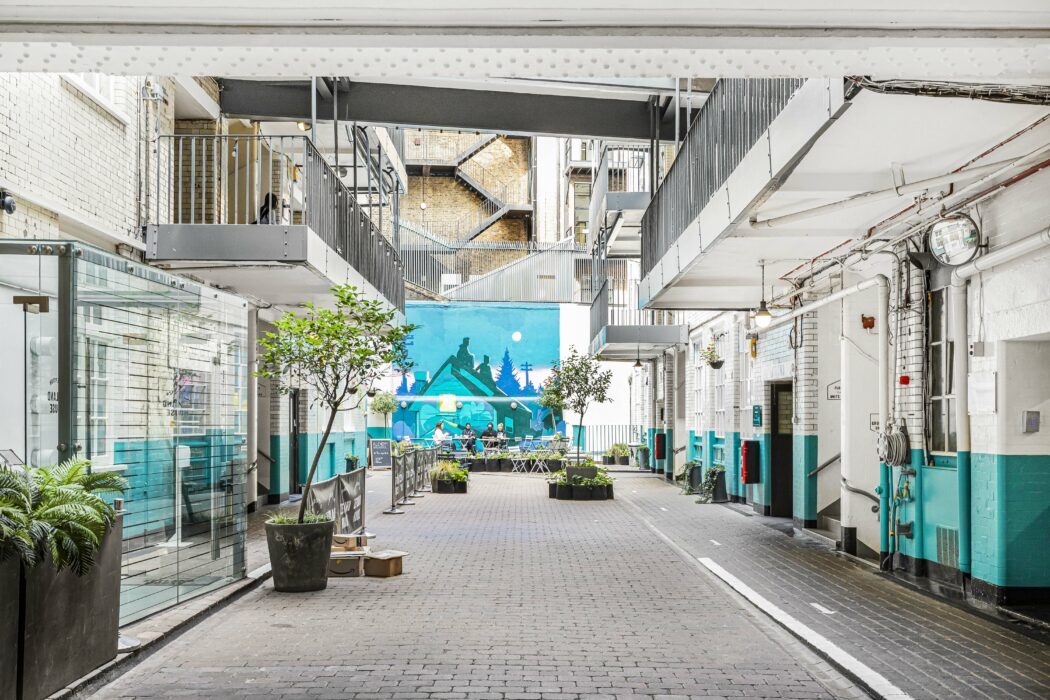 5-25 Scrutton St, Londres à louer Photo de l’immeuble– Image 1 sur 6