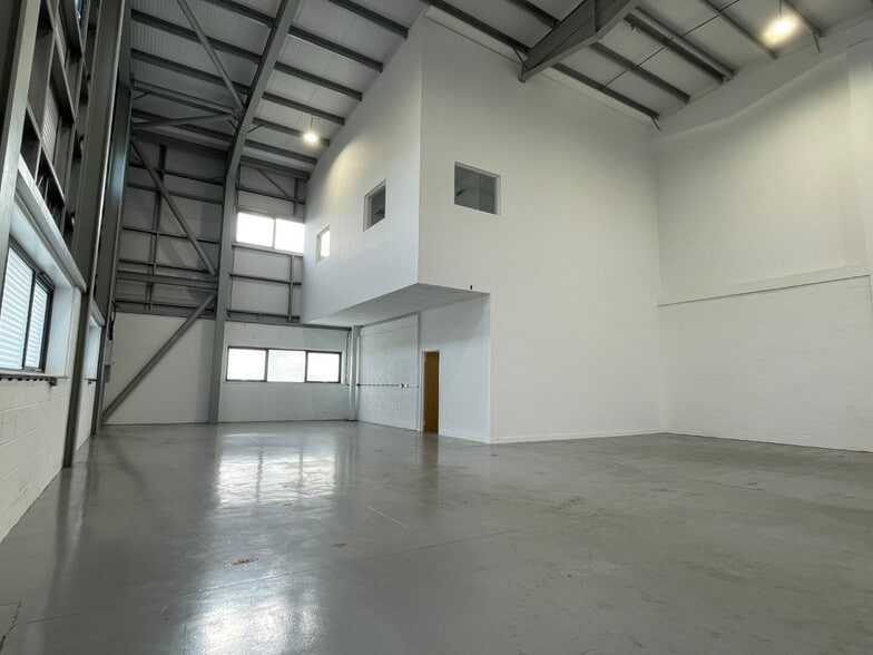 Arrowhead Rd, Ashford à louer - Photo intérieure – Image 3 sur 19