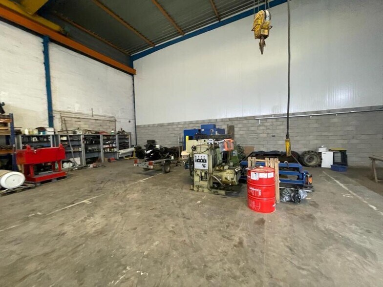 8 Allée Du Grand Pré, Marines à vendre - Photo de l’immeuble – Image 2 sur 8
