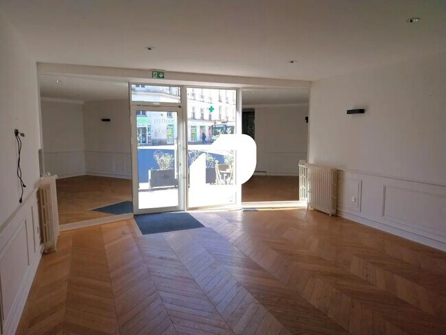 Plus de détails pour Bureau à louer