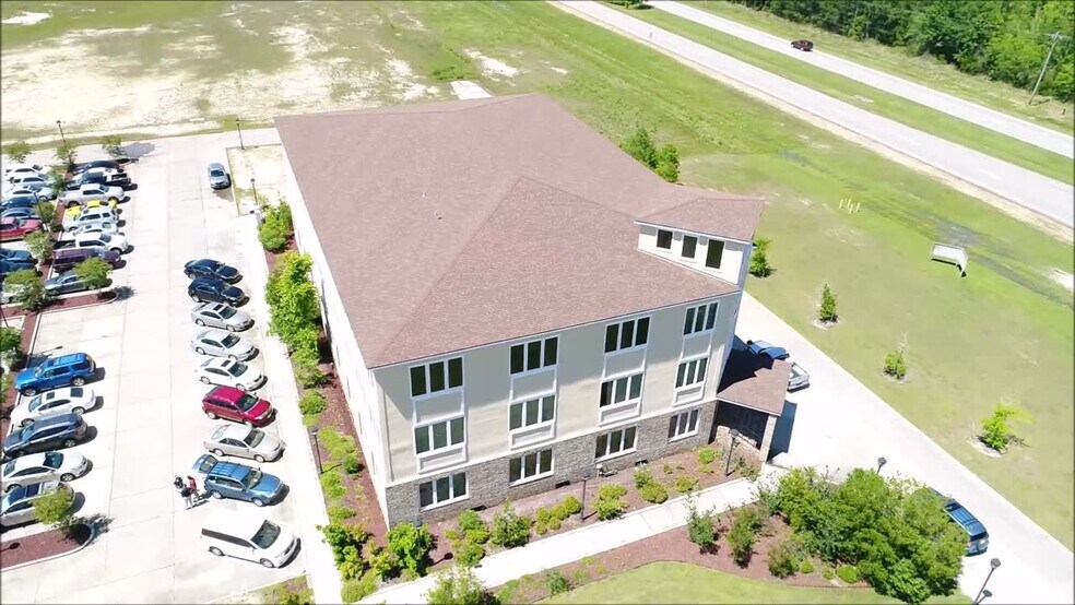 13131 Hwy 603, Bay Saint Louis, MS à louer - Vidéo sur l’annonce professionnelle – Image 2 sur 5