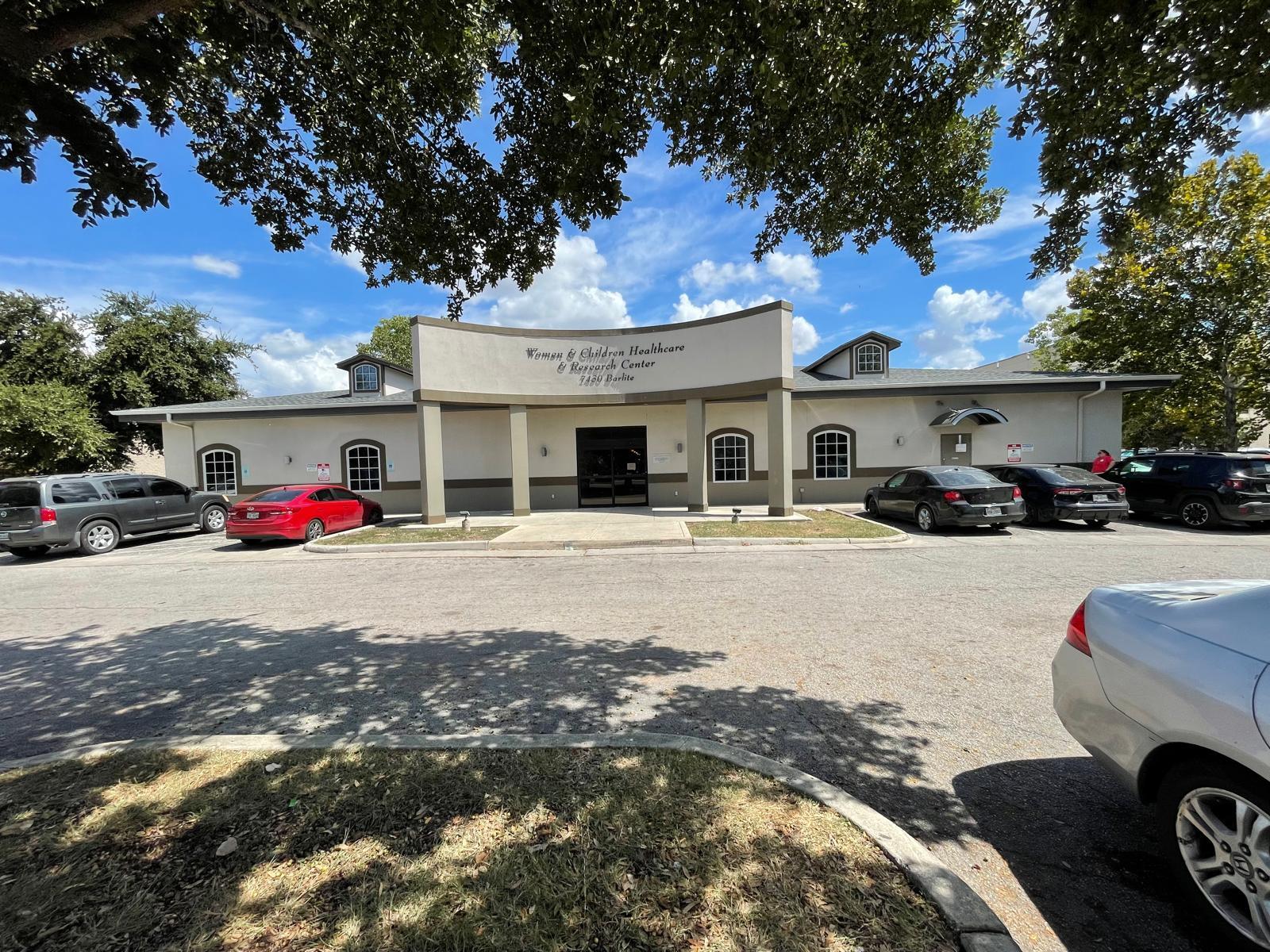 7430 Barlite Blvd, San Antonio, TX à louer Photo de l’immeuble– Image 1 sur 29