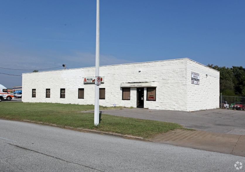 5200 Elmore Rd, Memphis, TN à vendre - Photo principale – Image 1 sur 2