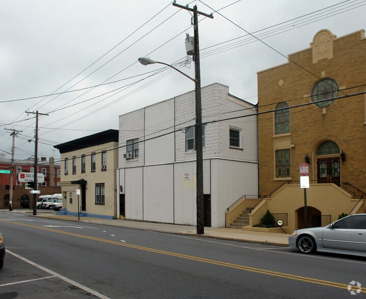 55-57 E Baltimore St, Hagerstown, MD à vendre - Photo de l’immeuble – Image 2 sur 2