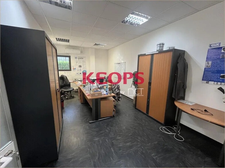 Local d’activités dans Montrabé à louer - Photo de l’immeuble – Image 3 sur 8